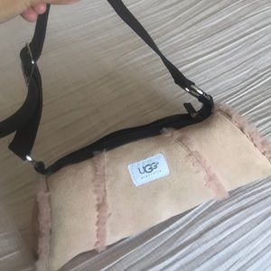 Ugg  pink shoulder bag. SALE 😍‼️‼️